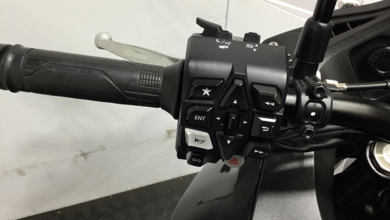 (23MY) Honda NT1100 Manual